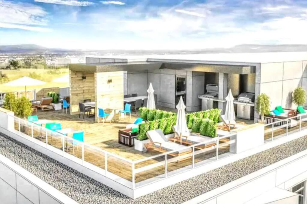 Good Vibes Only -Modern And Spacious 2 Bedroom Condo 4 Beds Free Parking, Gym Québec Esterno foto