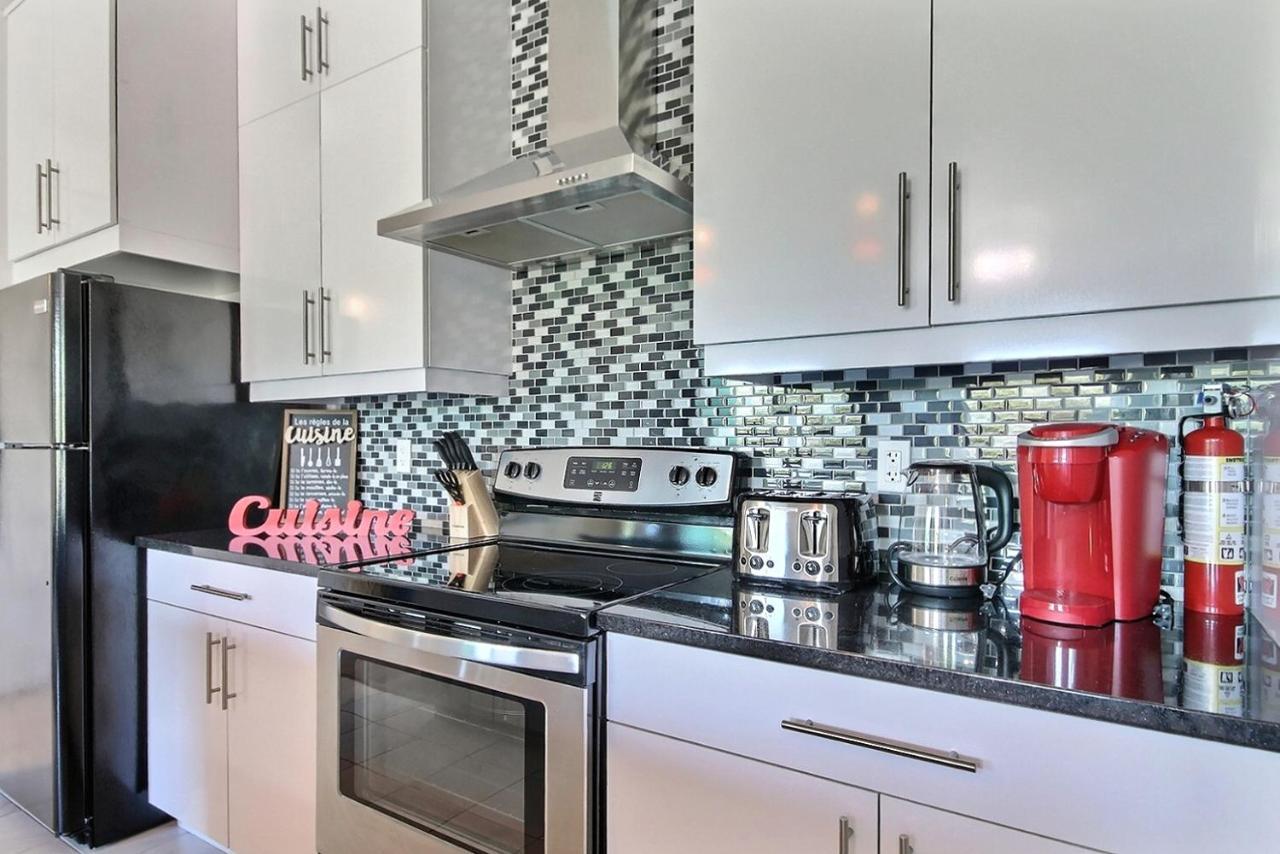 Good Vibes Only -Modern And Spacious 2 Bedroom Condo 4 Beds Free Parking, Gym Québec Esterno foto