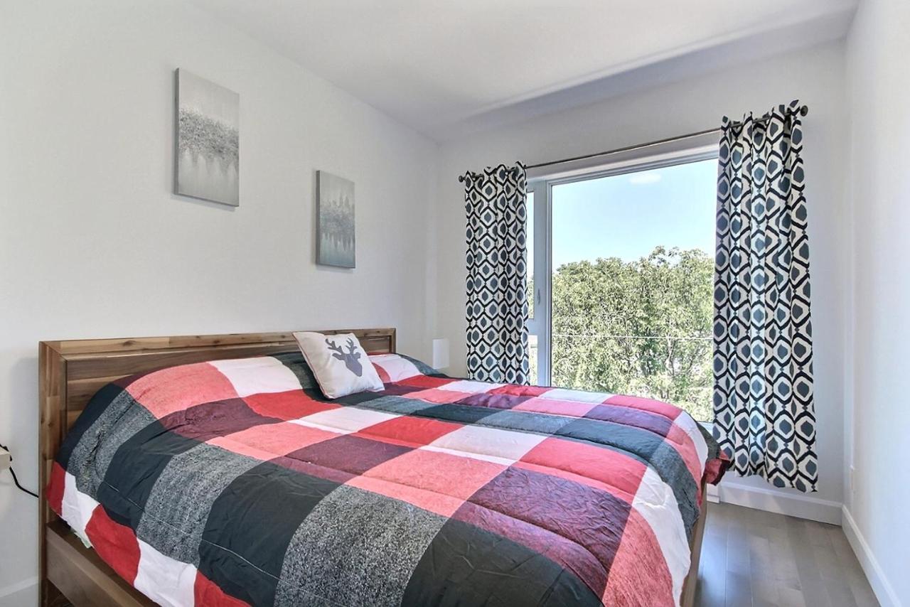 Good Vibes Only -Modern And Spacious 2 Bedroom Condo 4 Beds Free Parking, Gym Québec Esterno foto