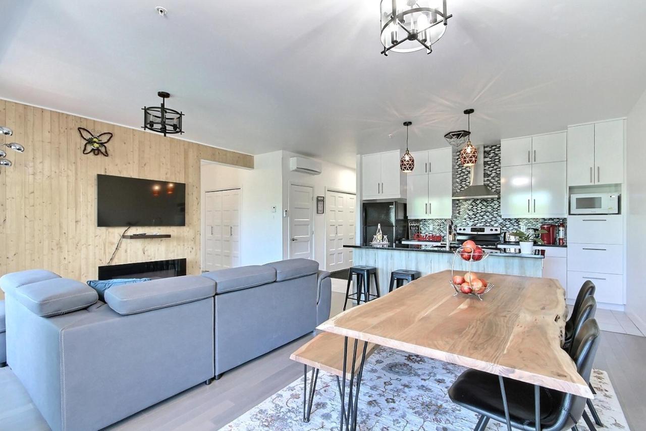 Good Vibes Only -Modern And Spacious 2 Bedroom Condo 4 Beds Free Parking, Gym Québec Esterno foto