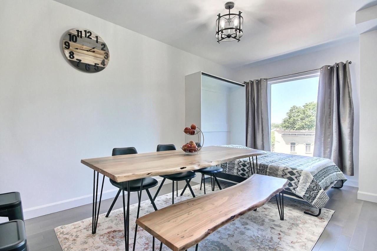 Good Vibes Only -Modern And Spacious 2 Bedroom Condo 4 Beds Free Parking, Gym Québec Esterno foto