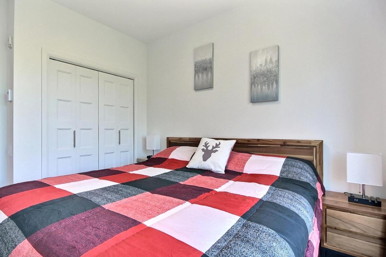 Good Vibes Only -Modern And Spacious 2 Bedroom Condo 4 Beds Free Parking, Gym Québec Esterno foto